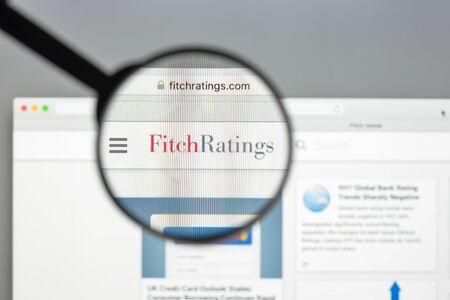 Milan, Italy - August 10, 2017: Fitch ratings website homepage. It is one of the "Big Three credit rating agencies". Fitch ratings logo visible.のeditorial素材
