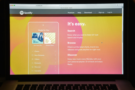 Milan, Italy - August 10, 2017: Spotify website homepage. It is a music, podcast, and video streaming service. Spotify logo visible.のeditorial素材