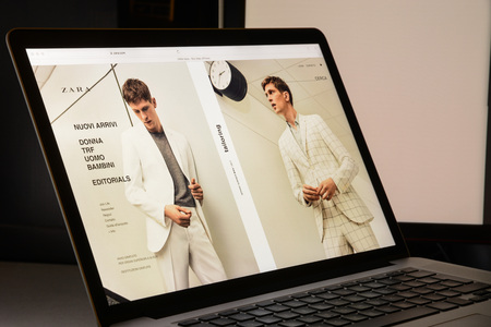 Milan, Italy - May 7, 2017: Zara brand website homepage. It's a spanish's brand fashion e-commerce store.のeditorial素材