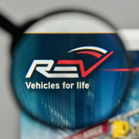 Milan, Italy - November 1, 2017: REV Group logo on the website homepage.のeditorial素材