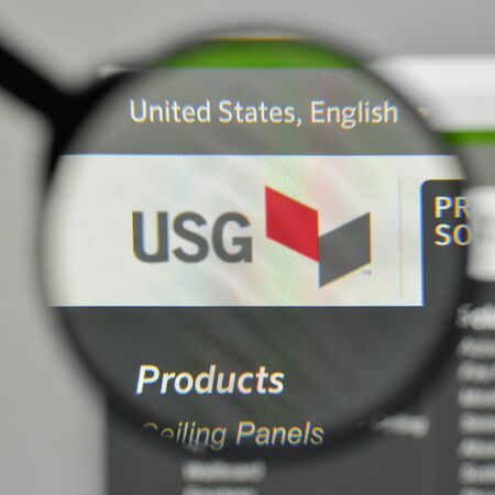 Milan, Italy - November 1, 2017: USG logo on the website homepage.のeditorial素材
