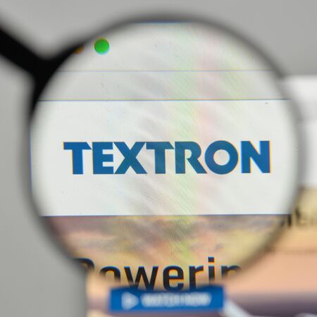 Milan, Italy - November 1, 2017: Textron logo on the website homepage.のeditorial素材