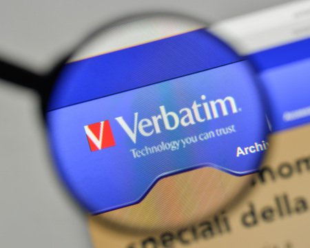 Milan, Italy - November 1, 2017: Verbatim logo on the website homepage.のeditorial素材