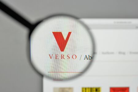 Milan, Italy - November 1, 2017: Verso logo on the website homepage.のeditorial素材