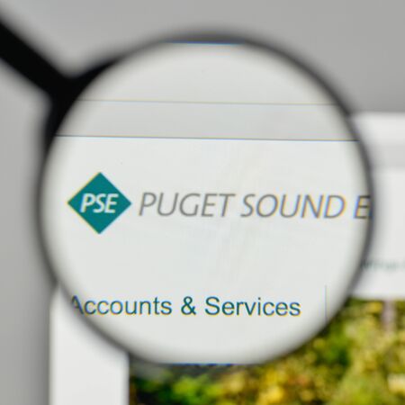 Milan, Italy - November 1, 2017: Puget Energy logo on the website homepage.のeditorial素材