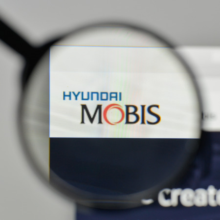 Milan, Italy - November 1, 2017: Hyundai Mobis logo on the website homepage.のeditorial素材