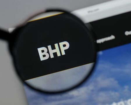 Milan, Italy - August 10, 2017: BHP Billiton
 logo on the website homepage.のeditorial素材