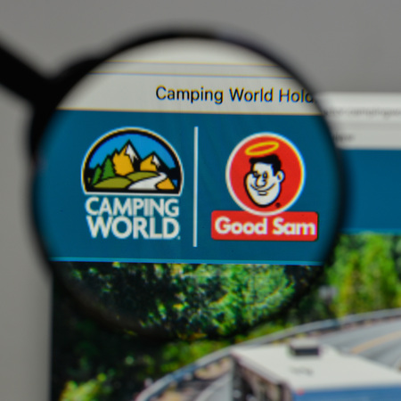 Milan, Italy - August 10, 2017: Camping World Holdings logo on the website homepage.のeditorial素材