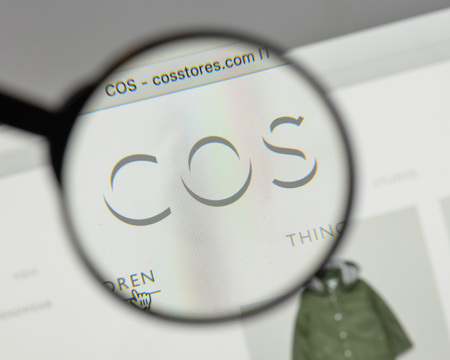 Milan, Italy - August 10, 2017: Cos
 logo on the website homepage.のeditorial素材