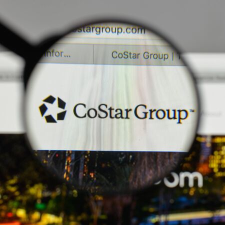 Milan, Italy - August 10, 2017: CoStar Group logo on the website homepage.のeditorial素材