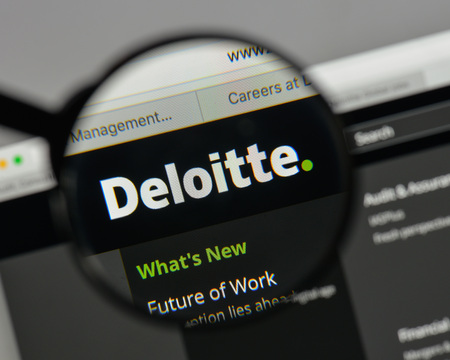 Milan, Italy - August 10, 2017: Deloitte
 logo on the website homepage.のeditorial素材