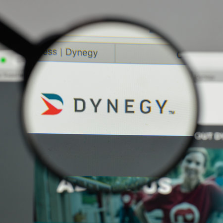 Milan, Italy - August 10, 2017: Dynegy logo on the website homepage.のeditorial素材