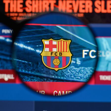 Milan, Italy - August 10, 2017: FC Barcellona logo on the website homepage.のeditorial素材