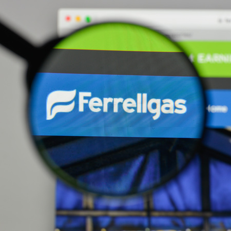 Milan, Italy - August 10, 2017: Ferrellgas Partners logo on the website homepage.のeditorial素材