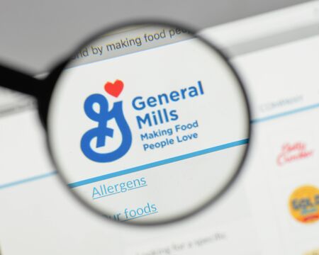 Milan, Italy - August 10, 2017: General Mills logo on the website homepage.のeditorial素材