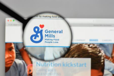 Milan, Italy - August 10, 2017: General Mills logo on the website homepage.のeditorial素材