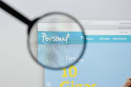 Milan, Italy - August 20, 2018: Personal Argentina website homepage. Personal Argentina logo visible.のeditorial素材