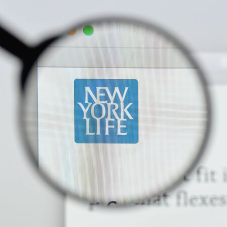 Milan, Italy - August 20, 2018: New York Life website homepage. New York Life logo visible.のeditorial素材