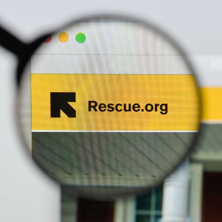 Milan, Italy - August 20, 2018: International Rescue Committee website homepage. International Rescue Committee logo visible.のeditorial素材