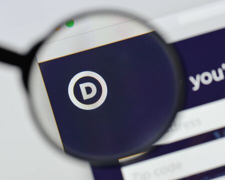 Milan, Italy - August 20, 2018: Democratic Party website homepage. Democratic Party logo visible.のeditorial素材
