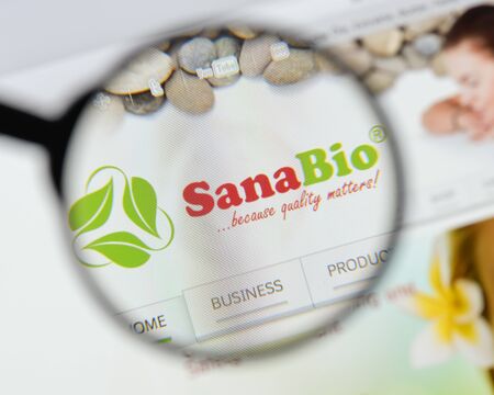 Milan, Italy - August 20, 2018: SanaBio website homepage. SanaBio logo visible.のeditorial素材