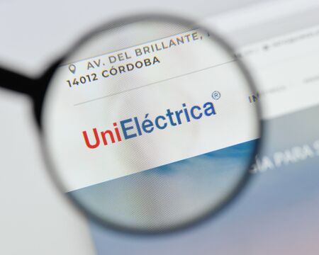 Milan, Italy - August 20, 2018: Unielectrica Energia website homepage. Unielectrica Energia logo visible.のeditorial素材