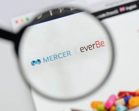 Milan, Italy - August 20, 2018: everBe website homepage. everBe logo visible.のeditorial素材