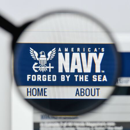 Milan, Italy - August 20, 2018: U.S. Navy website homepage. U.S. Navy logo visible.のeditorial素材