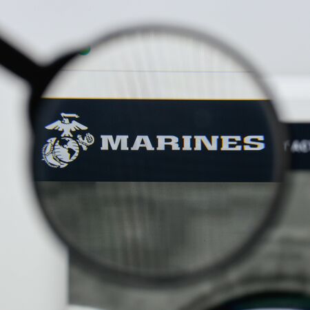 Milan, Italy - August 20, 2018: U.S. Marines website homepage. U.S. Marines logo visible.のeditorial素材