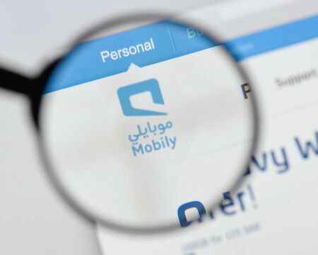 Milan, Italy - August 20, 2018: Mobily website homepage. Mobily logo visible.のeditorial素材
