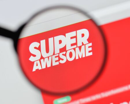 Milan, Italy - August 20, 2018: Super Awesome website homepage. Super Awesome logo visible.のeditorial素材