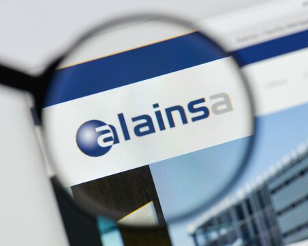 Milan, Italy - August 20, 2018: Alainsa website homepage. Alainsa logo visible.のeditorial素材