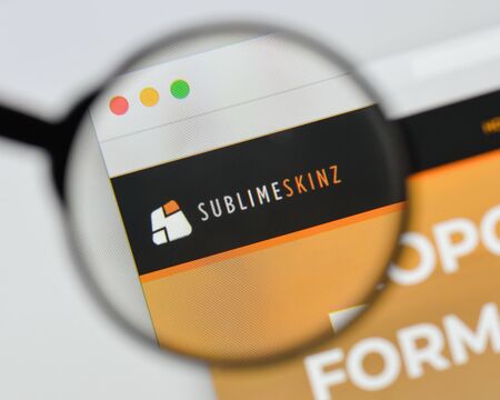Milan, Italy - August 20, 2018: Sublime Skinz website homepage. Sublime Skinz logo visible.のeditorial素材
