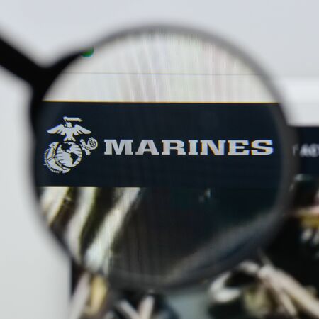 Milan, Italy - August 20, 2018: U.S. Marines website homepage. U.S. Marines logo visible.のeditorial素材