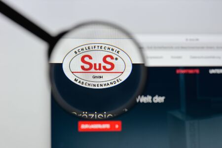 Milan, Italy - August 20, 2018: SuS Deutschland website homepage. SuS Deutschland logo visible.のeditorial素材
