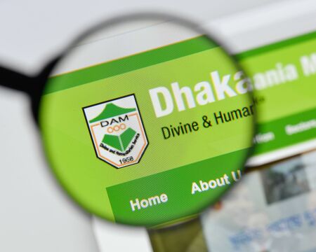 Milan, Italy - August 20, 2018: Dhaka Ahsania Mission website homepage. Dhaka Ahsania Mission logo visible.のeditorial素材
