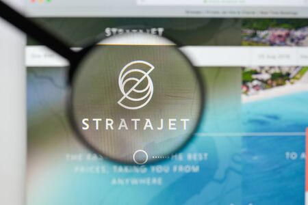 Milan, Italy - August 20, 2018: Stratajet website homepage. Stratajet logo visible.のeditorial素材