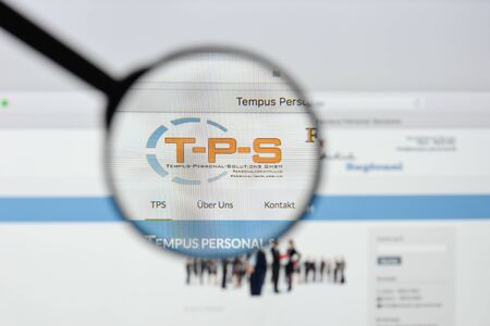 Milan, Italy - August 20, 2018: TEMPUS Personal website homepage. TEMPUS Personal logo visible.のeditorial素材