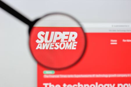 Milan, Italy - August 20, 2018: Super Awesome website homepage. Super Awesome logo visible.のeditorial素材