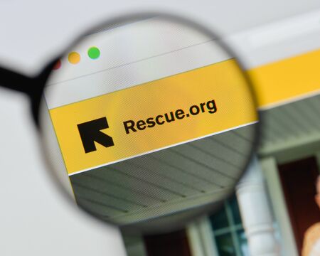 Milan, Italy - August 20, 2018: International Rescue Committee website homepage. International Rescue Committee logo visible.のeditorial素材