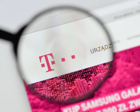 Milan, Italy - August 20, 2018: T-Mobile website homepage. T-Mobile logo visible.のeditorial素材