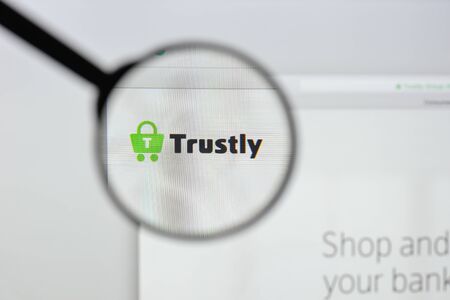 Milan, Italy - August 20, 2018: Trustly website homepage. Trustly logo visible.のeditorial素材