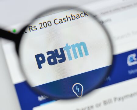 Milan, Italy - August 20, 2018: PayTm website homepage. PayTm logo visible.のeditorial素材