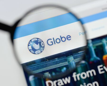 Milan, Italy - August 20, 2018: Globe Telecom website homepage. Globe Telecom logo visible.のeditorial素材