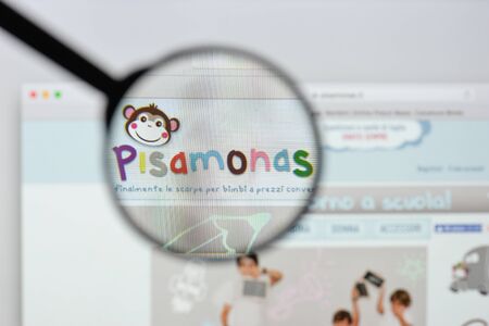 Milan, Italy - August 20, 2018: Pisamonas website homepage. Pisamonas logo visible.のeditorial素材