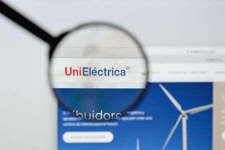 Milan, Italy - August 20, 2018: Unielectrica Energia website homepage. Unielectrica Energia logo visible.のeditorial素材