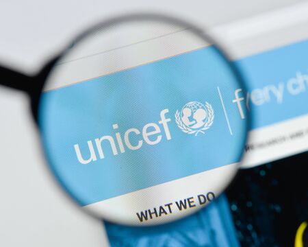 Milan, Italy - August 20, 2018: UNICEF website homepage. UNICEF logo visible.のeditorial素材