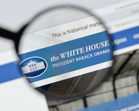 Milan, Italy - August 20, 2018: White House Archived website homepage. White House Archived logo visible.のeditorial素材