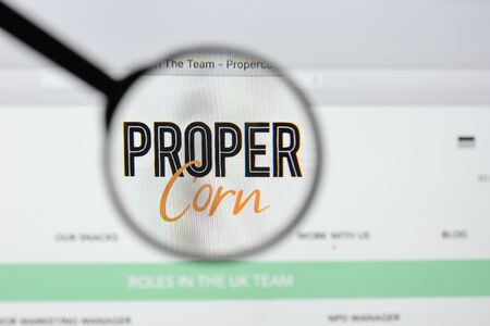 Milan, Italy - August 20, 2018: Catapult Enterprises Propercorn website homepage. Catapult Enterprises Propercorn logo visible.のeditorial素材