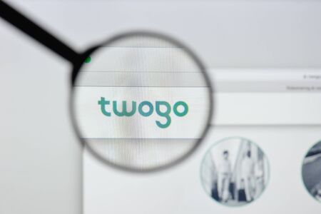 Milan, Italy - August 20, 2018: Twogo website homepage. Twogo logo visible.のeditorial素材